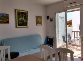 Trendy Homes Apartamento Isleta, kisállatbarát szállás La Isleta del Moróban