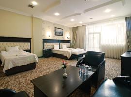 New Baku Hotel: bir Bakü, Nasimi oteli