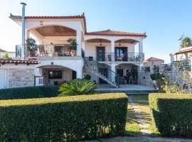 Villa Karpofora View