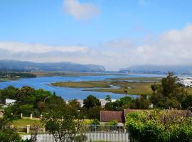 Lagoon View Cottage, room in Knysna