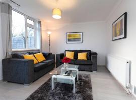 Shell, holiday rental in Loughborough