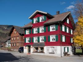 Alps Romantik, tradicionalna kućica u gradu 'Mellau'