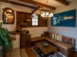 The Bath & Bed Hayama, Gasthaus in Hayama