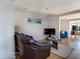 Tides Corner, holiday rental in Weymouth