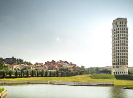 Toscana Piazza, hotel em Mu Si