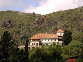 El Castillo de Mandl, hotel u gradu La Kumbre