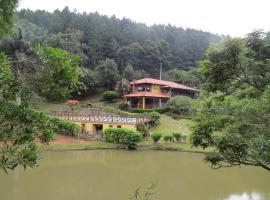 Chalés Refúgio do Vale, casa de hóspedes em Ipiabas