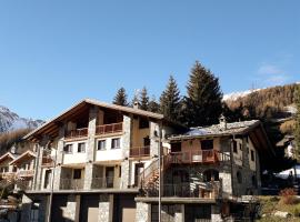 Residence Les Myosotis, serviced apartment in Champoluc