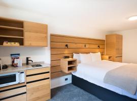 Lomond Lodge Motel & Apartments, hotel near Skyline Gondola and Luge, Queenstown