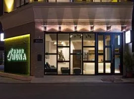 MUNA Hostel