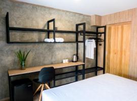 Sweed Dreams Hotel, guest house in Ko Lipe