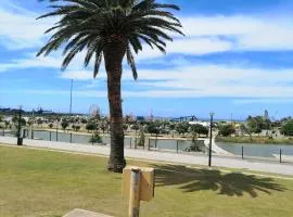 Malibu on Beach Road