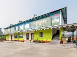 Resort Trimurti