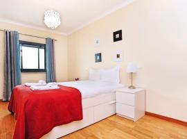 Oeiras by the beach - Checkinhome, ξενοδοχείο σε Oeiras