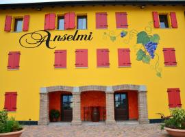 Là Di Anselmi, tradicionalna kućica u gradu 'Palazzolo dello Stella'