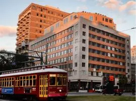 2BR Spacious Condos Downtown New Orleans