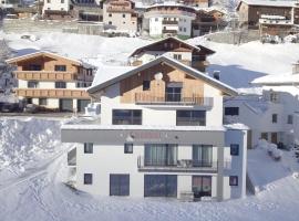 Ferienwohnungen Marmot, hotel en Kappl