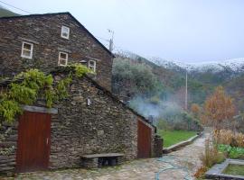 Casas da Nascente, farm stay in Loriga