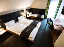 RiKu HOTEL Weißenhorn, hotel v destinaci Weißenhorn