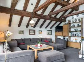 LAAX Homes - Val Signina 8-18