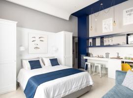 My Lodge Italy Centro Storico, hotel v Neapoli