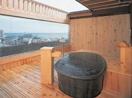 湯の川 観光ホテル 祥苑、にある函館空港 - HKDの周辺ホテル