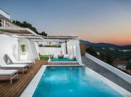 Villa Sapphire, hotel in Almirida