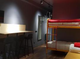 New Gudauri Loft 1 #440, hotel in Goedaoeri