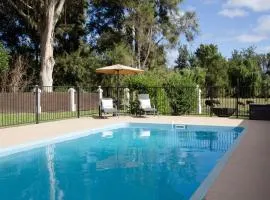 Mudgee Country Grandeur at this Elegant Group Getaway
