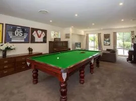 Mudgee Country Grandeur at this Elegant Group Getaway