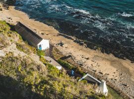 Vermaaklikheid에 위치한 호텔 Koensrust Beach Shack