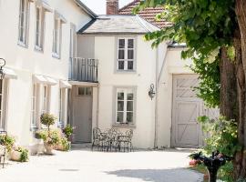 LA MONGEARDIERE，位于艾镇的民宿