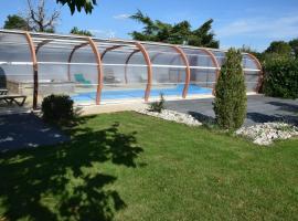 Les Chènevottes au Hameau 1936, Hotel in Cherveux