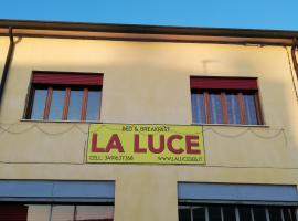 B&B La Luce - Casa di Ale, viešbutis su vietomis automobiliams mieste Loreo