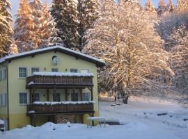 Viesnīca Feriendorf Waldfrieden pilsētā Zūla