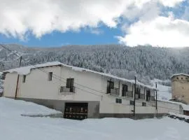 Maia's Guesthouse