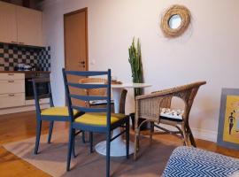 Stylish apartment with sauna, hotel v destinaci Kuressaare