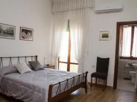 Easy House
