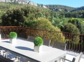 L'Angeannie、ロックフォール・ラ・ベドゥールのホテル