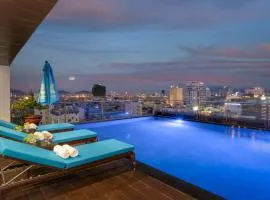 Sana Da Nang Beach Hotel
