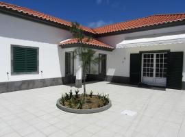 Casa MiRaMar, ξενοδοχείο σε Mosteiros