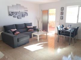 TENERIFE HOLIDAY HOME, căn hộ ở Candelaria