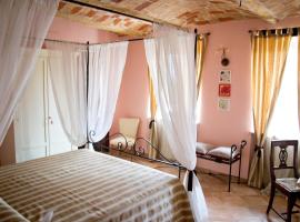 Agriturismo Monbertola, hotel with parking in Govone