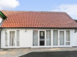No 3 Low Hall Cottages, vacation rental in Scalby