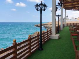 Sur Bandar Al Ayjah Hotel Apartments, hotel v destinaci Súr