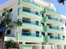 Residencial Saul Bertemes, hotel in Bombinhas