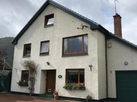 The Woolly Rock, hotel with parking in North Ballachulish