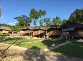 Backpacker's Hill Resort, Hotel in San Vicente