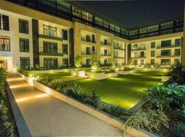 Accra Luxury Apartments @ The Gardens, hotell i Accra