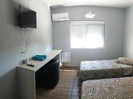 Hotel Majestic, hotel perto de Aeroporto Internacional de Pelotas - PET, Pelotas